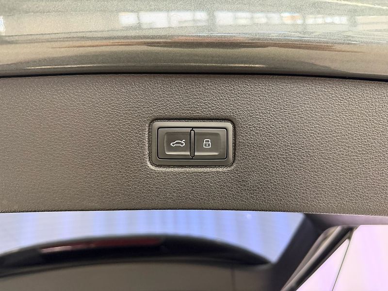 Audi Q7 3.0TDI 200KW QUATTRO S-LINE, V - fotka 28 z 30