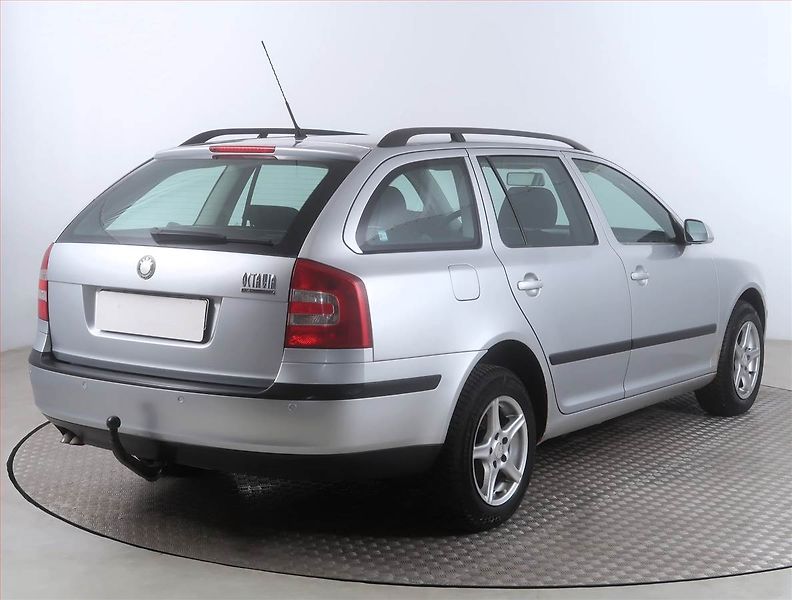 Škoda Octavia (2008) 1.9 TDI 4x4, 4X4, Tažné - fotka 5 z 14