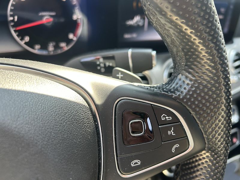 Mercedes-Benz Třídy E E 350d 190kW nové v ČR 58639km - fotka 52 z 61