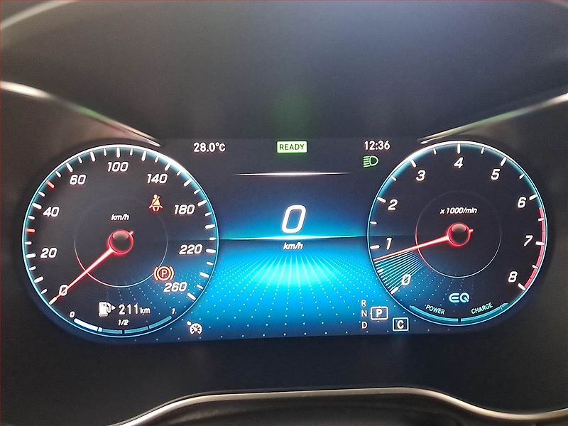 Mercedes-Benz GLC (2023) 300 4MATIC - fotka 11 z 20
