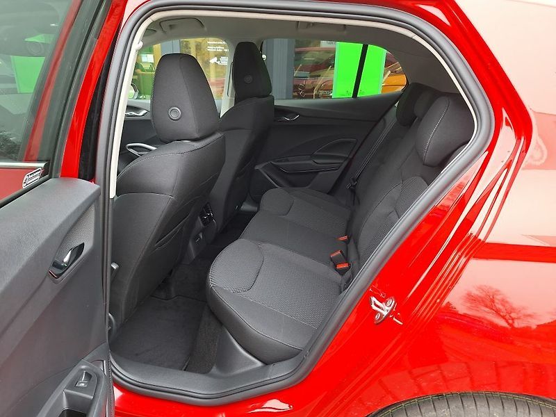 Škoda Fabia Top Selection 1,0TSI 85kW - fotka 7 z 11