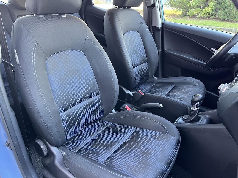 Hyundai ix20 1,4i  /LPG/1.maj./ČR /servis - fotka 22 z 33