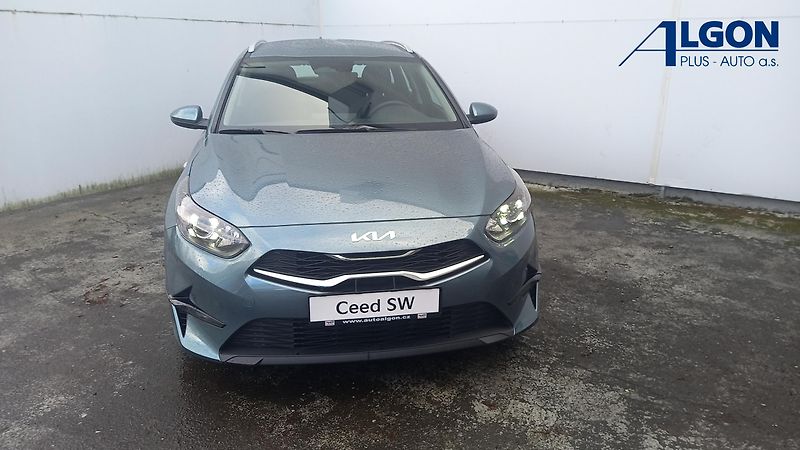 Kia Ceed SW (2025) 1,5 T-GDi SPIN 103kW - fotka 4 z 23