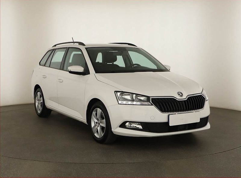Škoda Fabia (2021) Ambition 1.0 TSI, ČR,1.maj - fotografie inzerátu