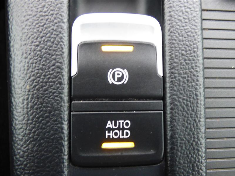 Volkswagen Arteon 2,0 TSI DSG,Navi,Kessy  Elegan - fotka 26 z 51