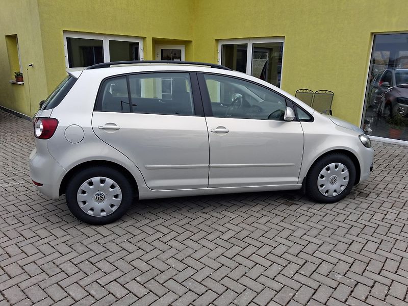 Volkswagen Golf Plus (2013) 1,2TSi SERVISKA NOVÁ STK ! - fotka 8 z 46