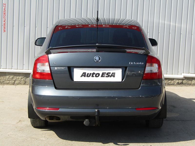 Škoda Octavia (2009) 1.4 TSi, ČR, Elegance - fotka 5 z 15