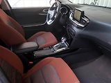 Kia Ceed (2018) Gold 1.6 CRDi, Automat - náhled 9