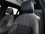 BMW Řada 7 750e xDrive - náhled 18