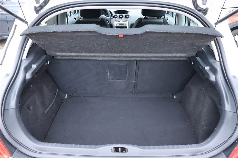 Peugeot 308 (2013) 1.6 VTi, Serv.kniha, Tempomat - fotka 14 z 20