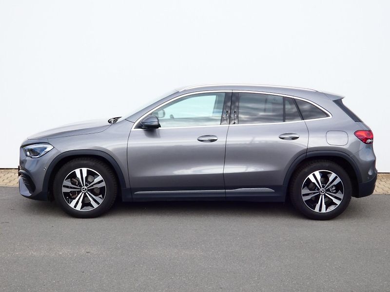 Mercedes-Benz GLA (2020) 200d - fotka 7 z 30