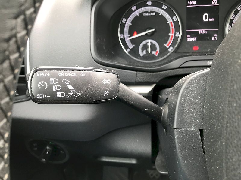 Škoda Karoq (2019) AMBITION TSI 1.5-110KW 6MP - fotka 16 z 24