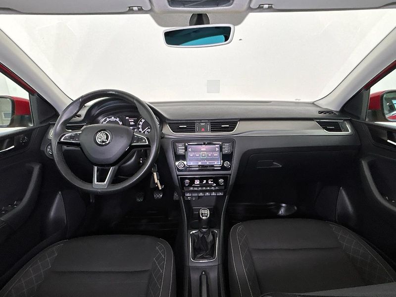 Škoda Rapid Style - fotka 5 z 28