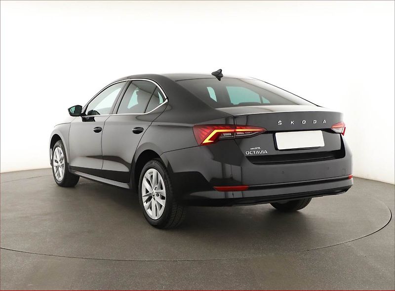 Škoda Octavia (2022) Style 2.0 TDI - fotka 4 z 19