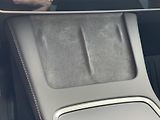 Tesla Model Y Long Range AWD Tažné SoH 93% - náhled 12