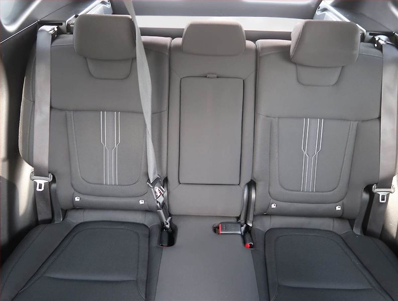 Hyundai Tucson (2021) 1.6 T-GDI - fotka 10 z 18
