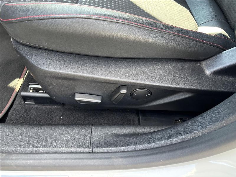 Ford Focus 1,5 EcoBlue 88 kW ST-line - fotka 25 z 43