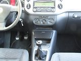 Volkswagen Tiguan (2008) 2.0 TDI 100kW  4x4 BEZ KOROZE - náhled 17