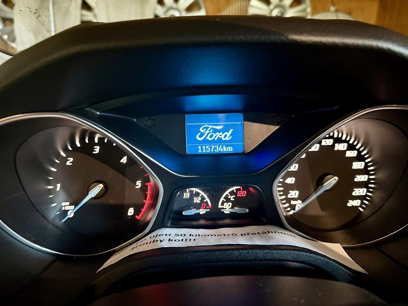 Ford Focus (2014) kombi 1.6TDCI - fotka 14 z 14