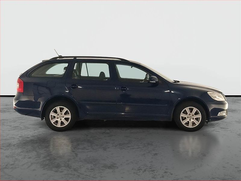 Škoda Octavia (2011) Elegance 2.0 TDI, Serv.kniha - fotka 6 z 19