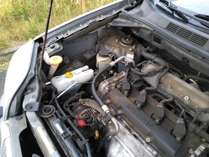 Nissan X-Trail 2,5i AWD /121 kW/ Automat - fotka 25 z 37