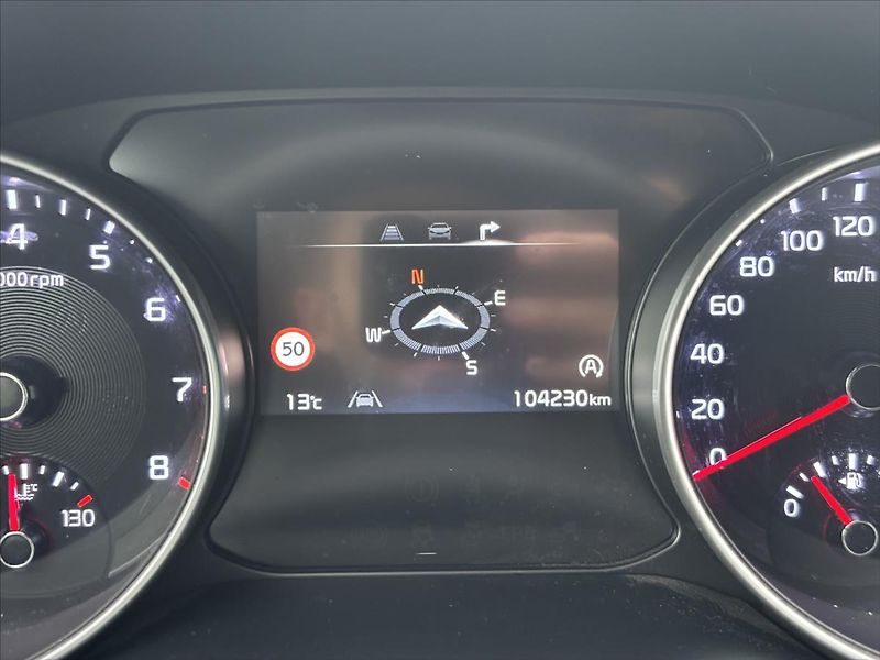 Kia Ceed 1,5 TGDi TOP ZÁRUKA CARPLAY - fotka 41 z 42