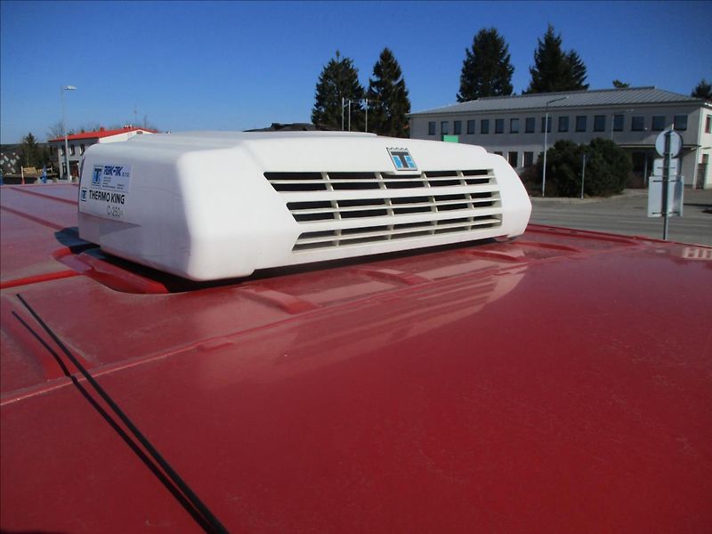 Renault Master 2,3 dCi 110k COOL DPH 12xCZaut - fotka 27 z 35