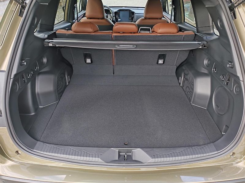 Subaru Forester (2026) 2.0i Touring - AKČNÍ CENA - fotka 9 z 13