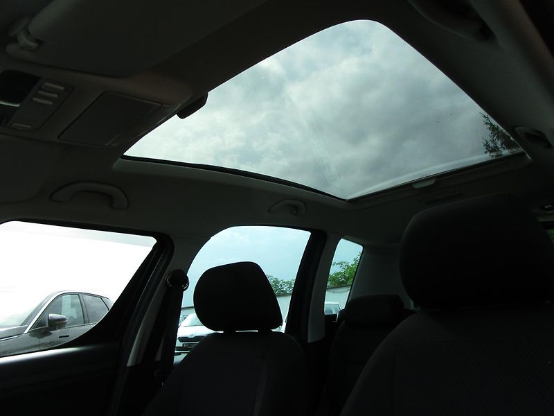 Škoda Roomster 1,6TDI-77KW- NOVÁ STK - fotka 14 z 25