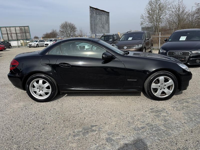 Mercedes-Benz SLK (2008) 200 KOMPRESOR 135KW  - fotka 20 z 31