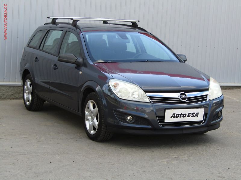 Opel Astra (2007) 1.6 i, AC, temp - fotka 1 z 16