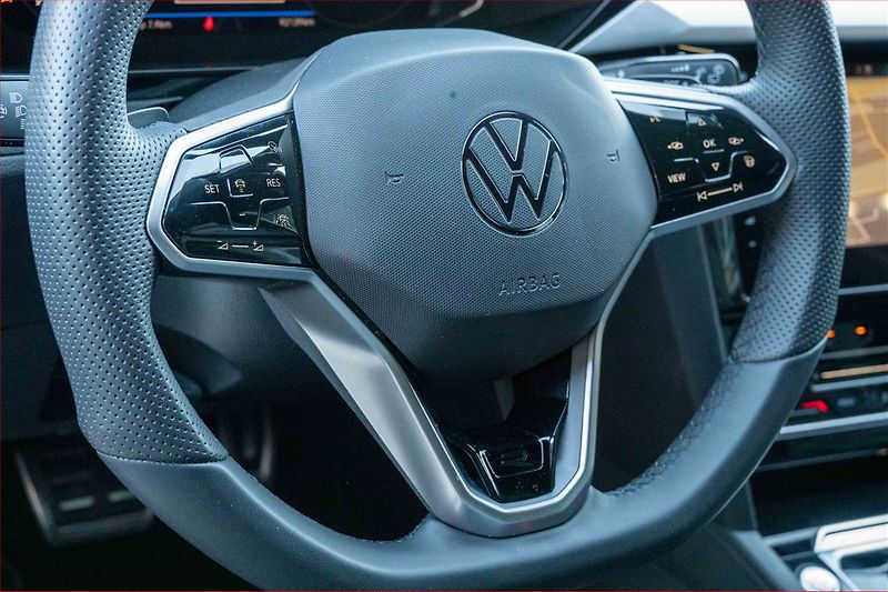Volkswagen Arteon (2021) R-line 2.0 TDI - fotka 16 z 21