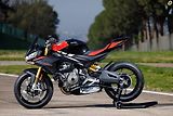 Aprilia Tuono 660 (2026) Factory E5+ - náhled 7