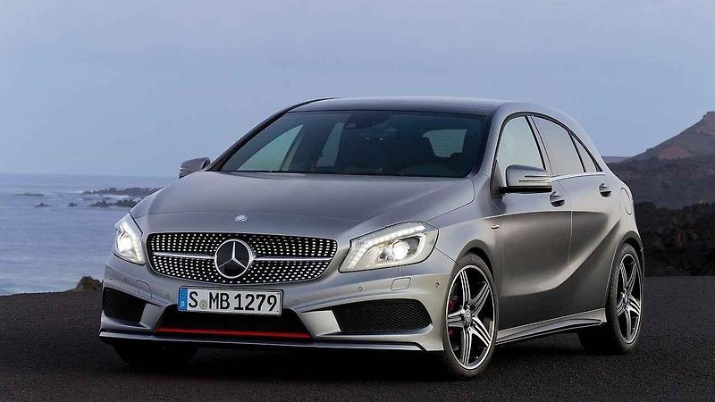 Na vrchol žebříčku se dostal kabriolet Mercedes-Benz SLK, který je vůbec nejspolehlivější mladou ojetinou podle zprávy TÜV.