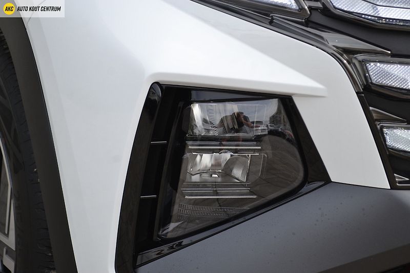 Hyundai Tucson 1.6T-GDI STYLE FL 118KW - fotka 8 z 54