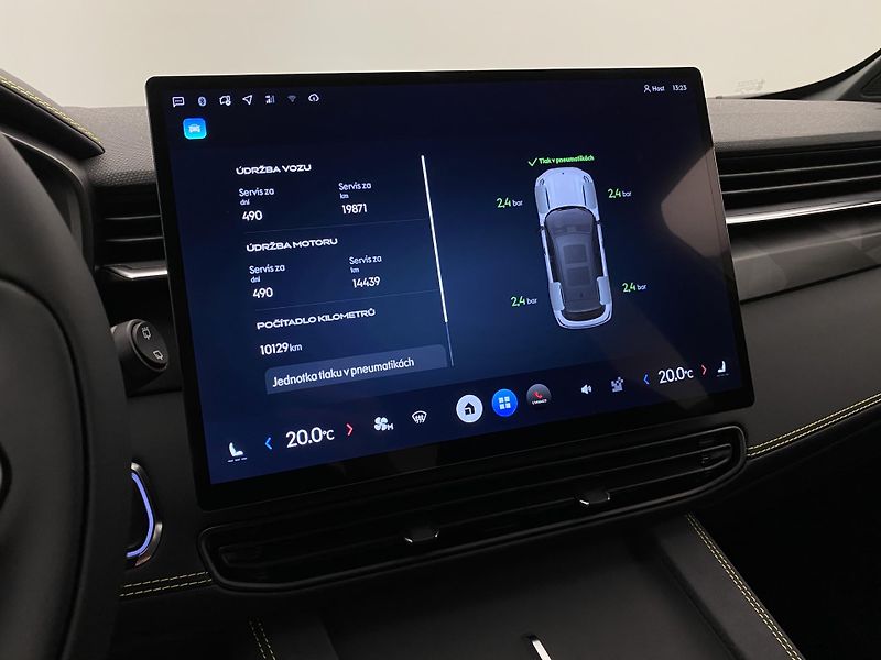 Lynk & Co 01 (2025) CORE PHEV AUT CZ 1.maj - fotka 47 z 96