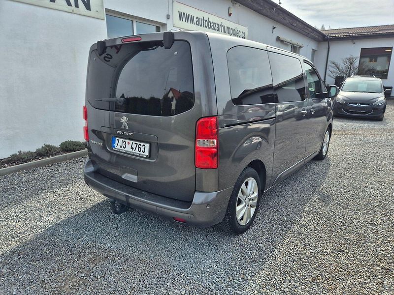 Peugeot Traveller (2018) 2.0 HDi 8 míst Odpočet DPH - fotka 4 z 26