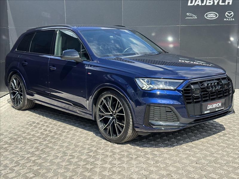Audi Q7 3,0 50TDI S-LINE quattro ČR DP - fotka 2 z 38