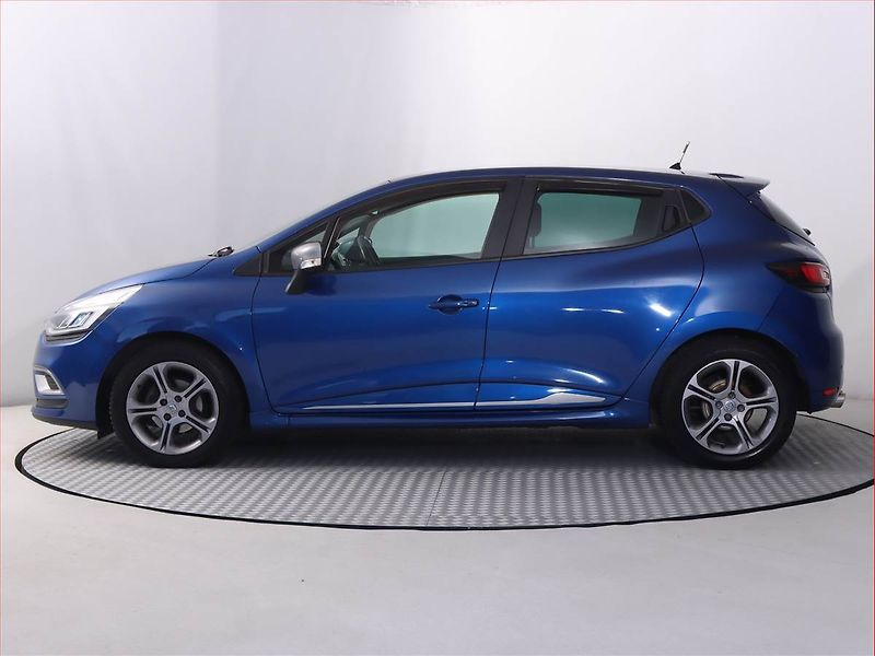 Renault Clio (2017) 0.9 TCe, Navi, Tempomat - fotka 3 z 19