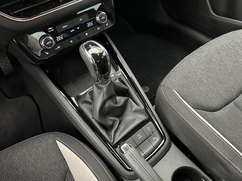 Škoda Kamiq 1.0 TS Top selection - fotka 18 z 23