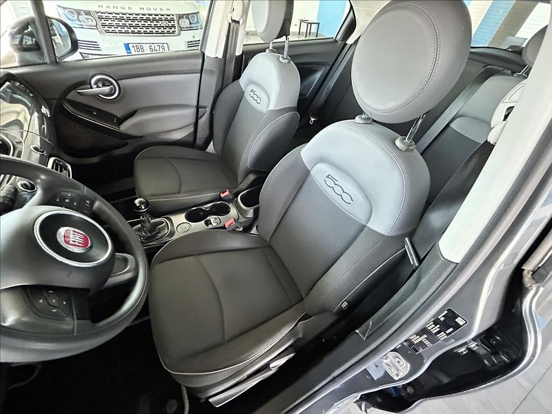 Fiat 500X 1,6   81kW,POP PLUS,SERVISKA - fotka 16 z 19