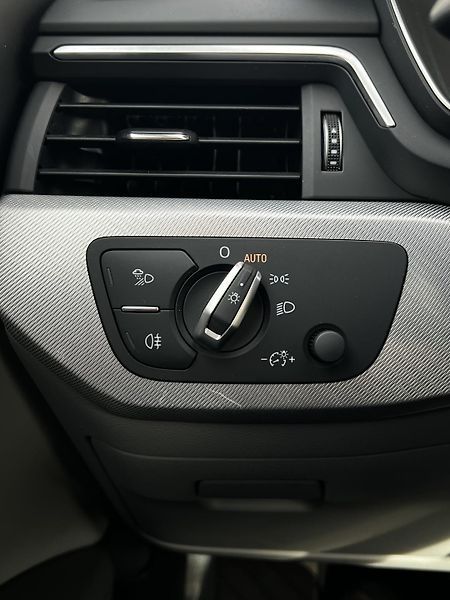 Audi A4 2.0TFSI 110kW S-Tronic  DPH TZ - fotka 21 z 26