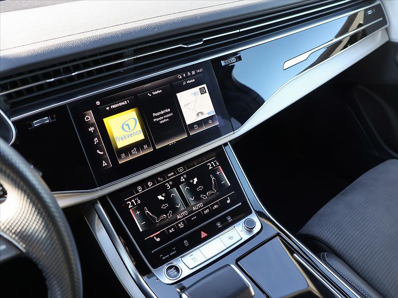 Audi Q7 3,0 TDI quattro tiptronic S li - fotka 25 z 42