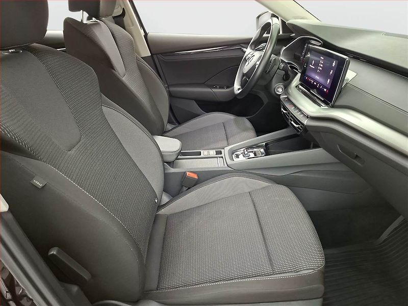 Škoda Octavia (2022) Ambition 2.0 TDI, Automat, ČR - fotka 9 z 17