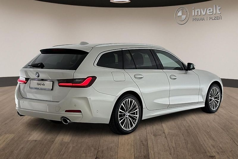 BMW Řada 3 řady 3 | 320d xDrive - fotka 3 z 28