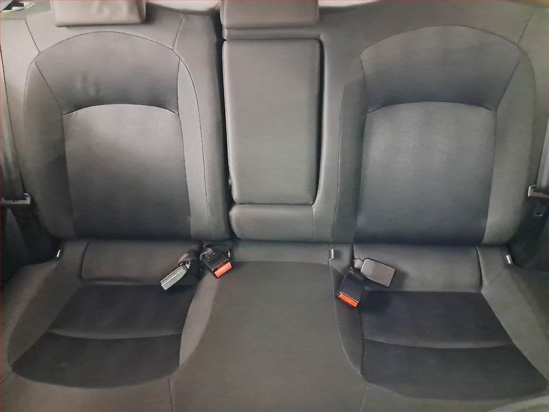 Nissan Qashqai (2012) 2.0 dCi, 4X4, Tempomat - fotka 10 z 18