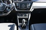 Volkswagen Touran 1.2TSI 81KW Comfort 7mist 3/17 - náhled 14