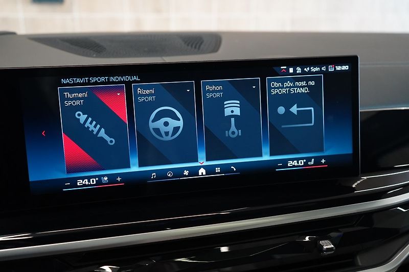 BMW X7 M60i xDrive, Masáž, Skylounge - fotka 35 z 50