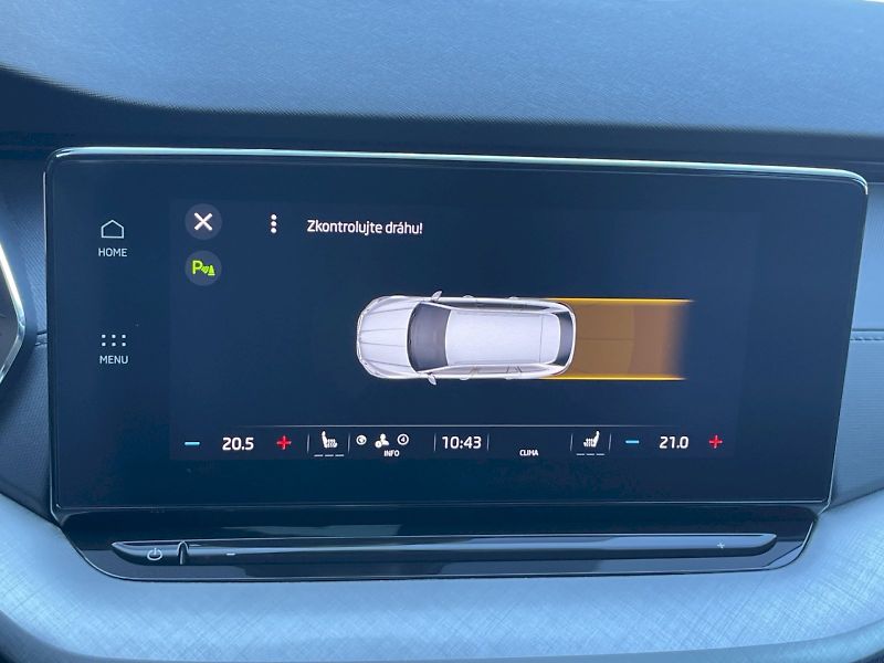 Škoda Octavia (2023) 2.0 TDI 110kW DSG Estate Ambit - fotka 19 z 35