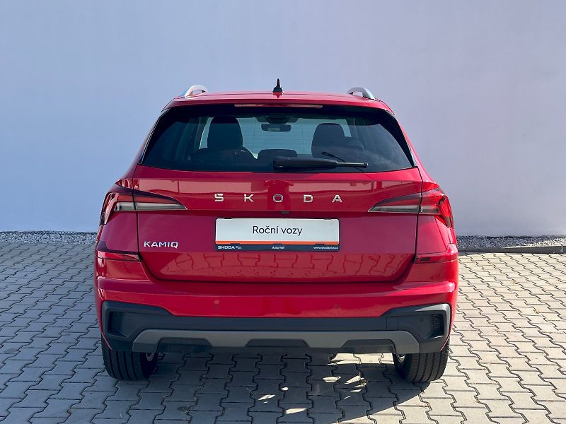 Škoda Kamiq (2025) Top Selection 1,5 TSI / 110 kW - fotka 8 z 35